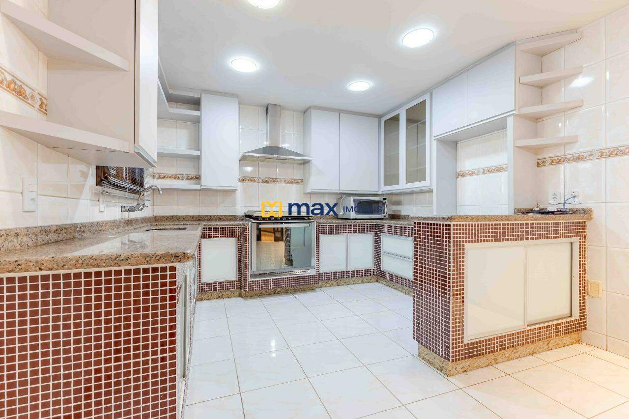 Casa à venda no Dom Bosco: Cozinha