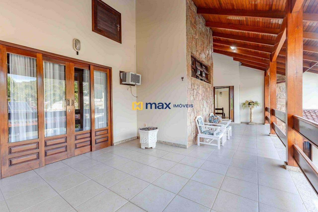 Casa à venda no Dom Bosco: Sacada