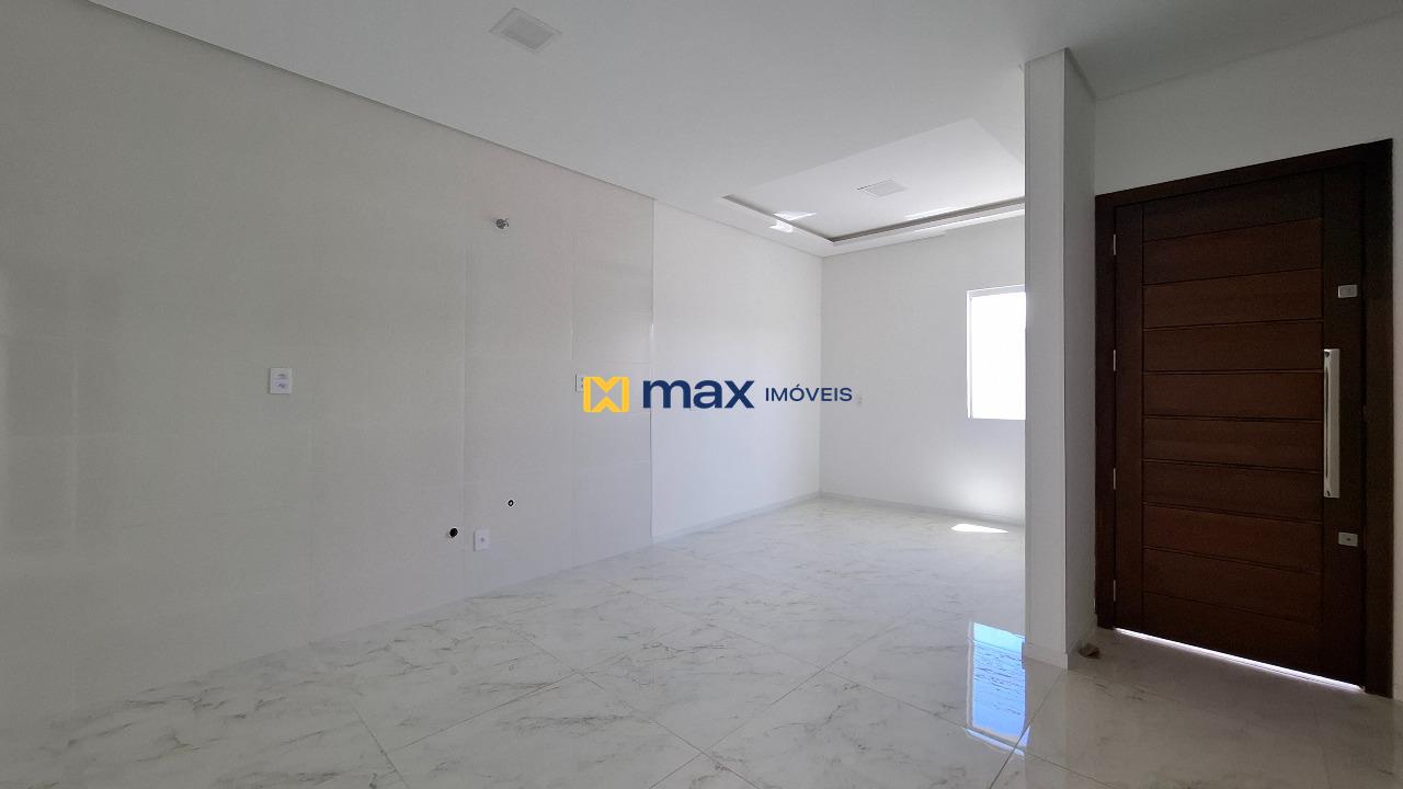 Casa à venda no Cordeiros: Living integrado