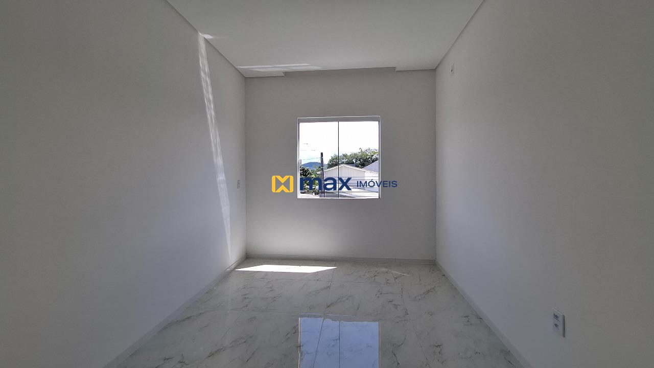 Casa à venda no Cordeiros: Dormitório