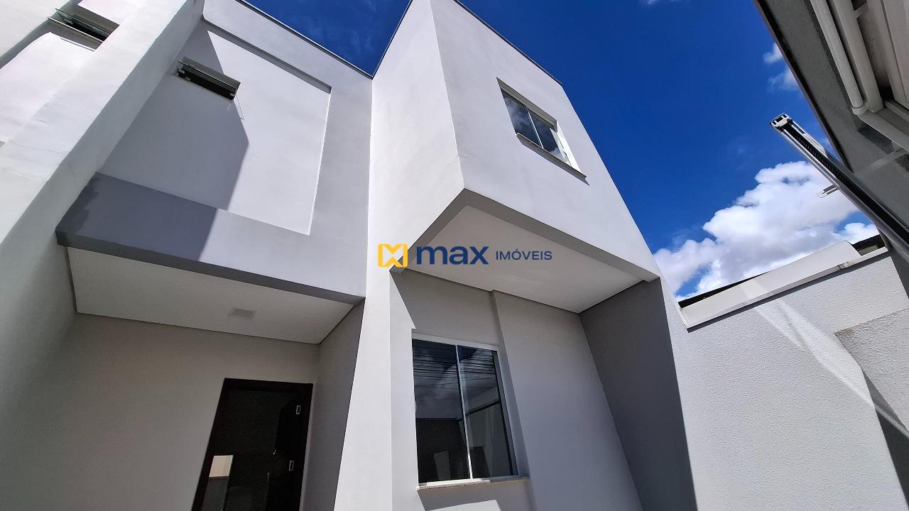 Casa à venda no Cordeiros: Fachada