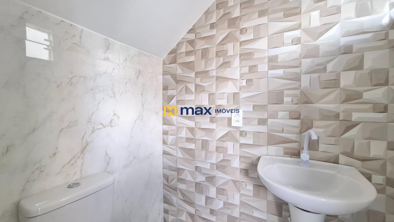 Casa à venda no Cordeiros: Lavabo