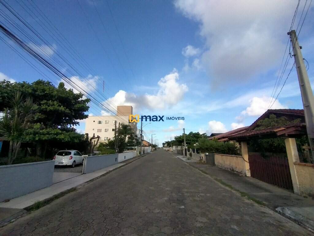 Apartamento à venda no Centro: Rua