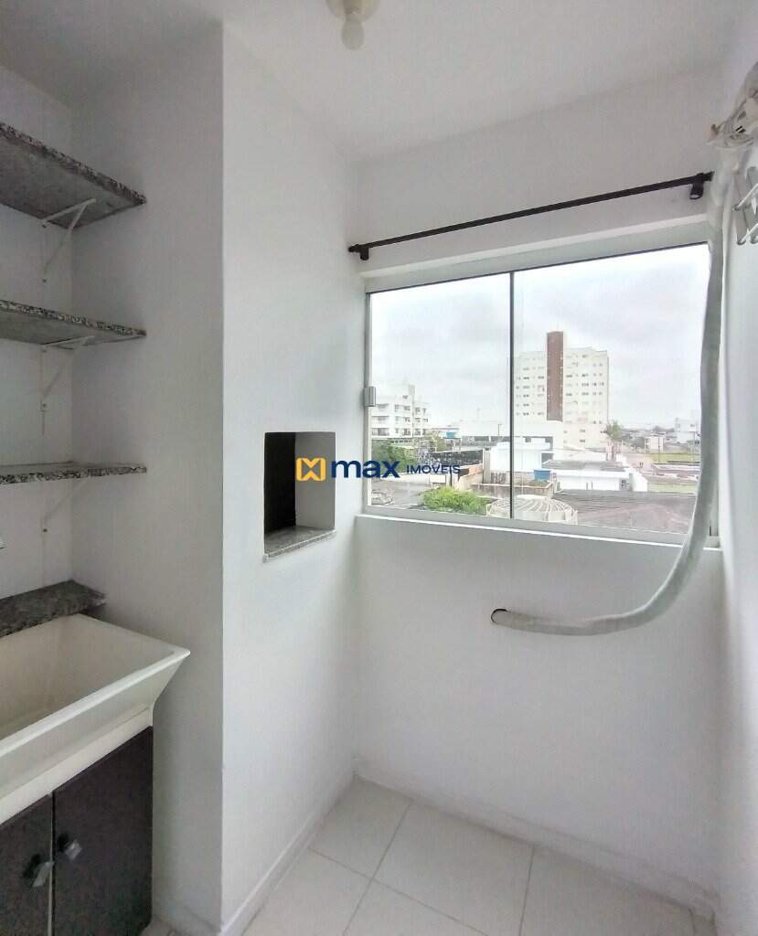Apartamento à venda no Centro: Área de serviço