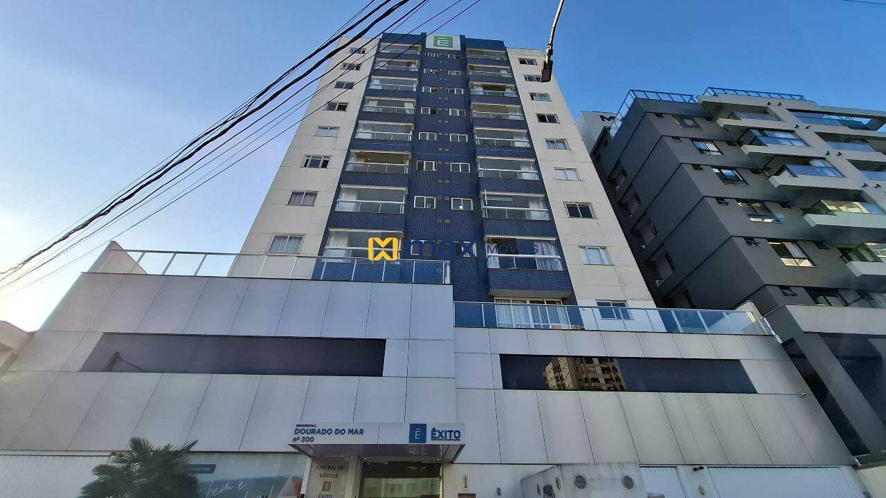 Apartamento à venda no Centro: Fachada