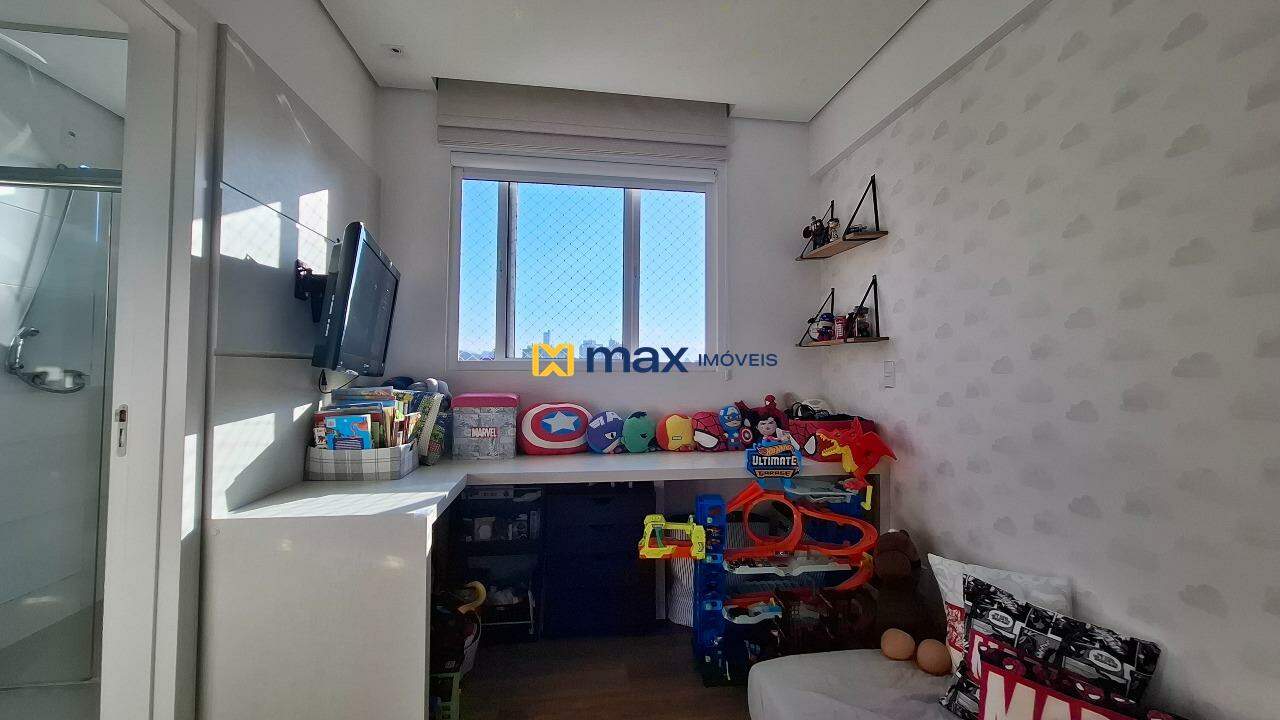 Apartamento à venda no Centro: Suíte 2