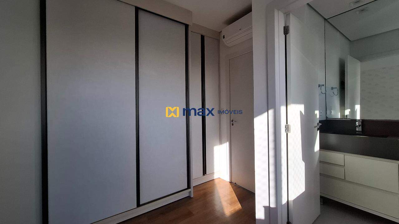 Apartamento à venda no Centro: Suíte 2