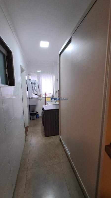 Apartamento à venda no Centro: Área de serviço