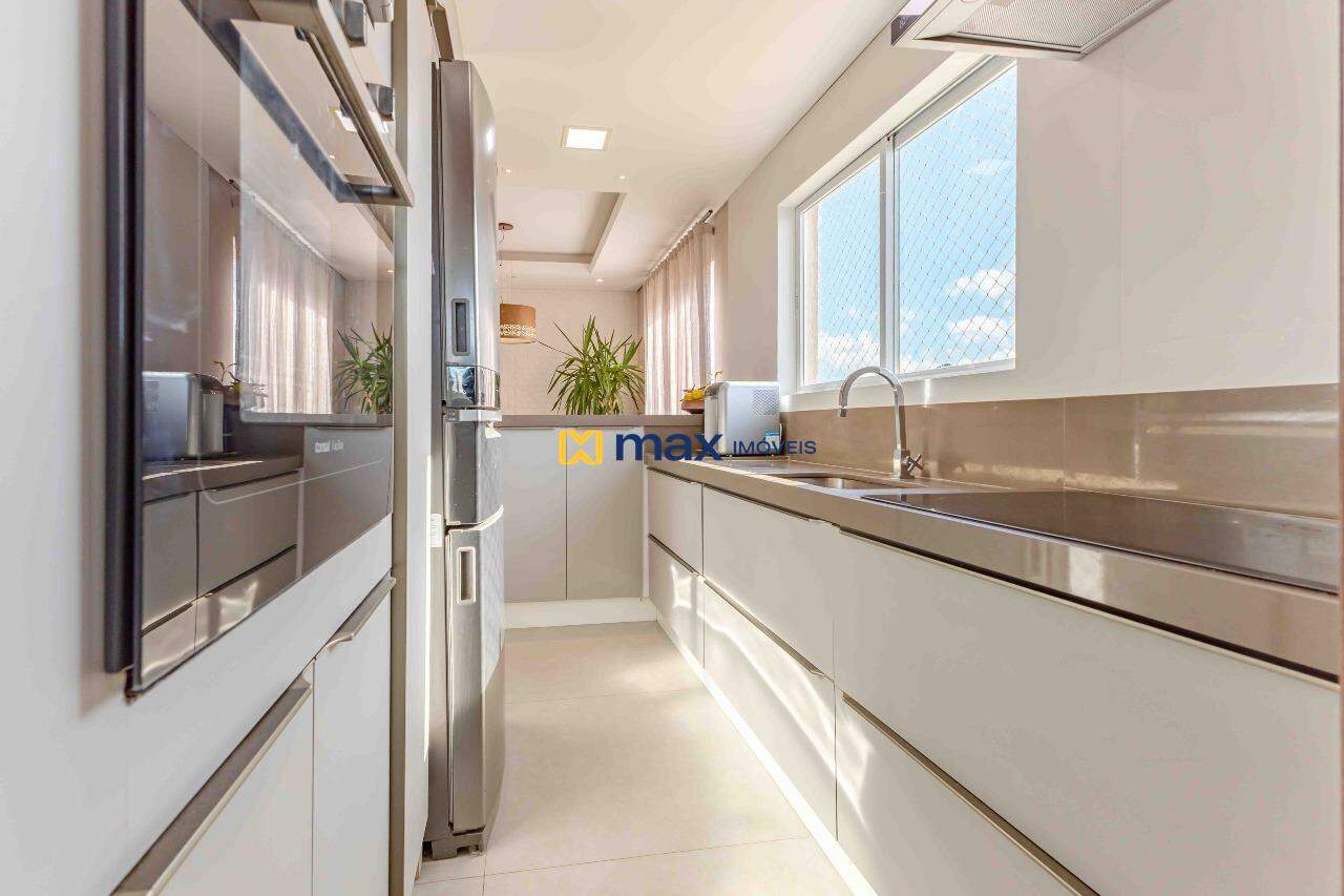 Apartamento à venda no Praia Brava: Cozinha