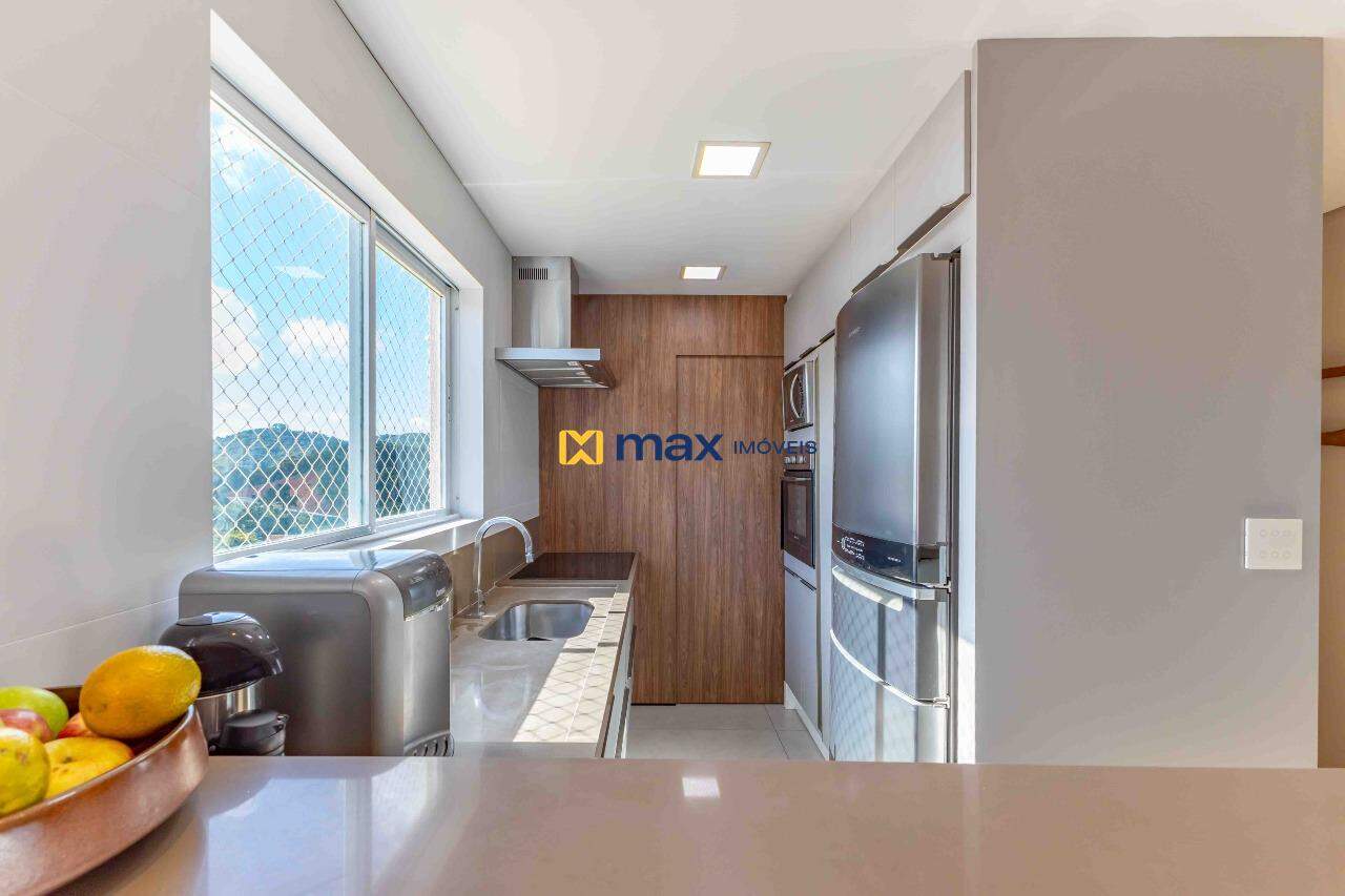 Apartamento à venda no Praia Brava: Cozinha