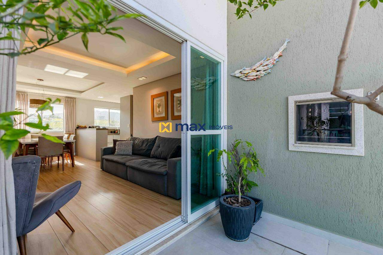 Apartamento à venda no Praia Brava: Sacada com churrasqueira