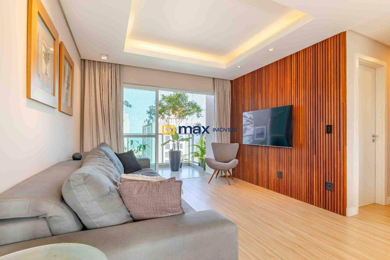 Apartamento à venda no Praia Brava: Living integrado