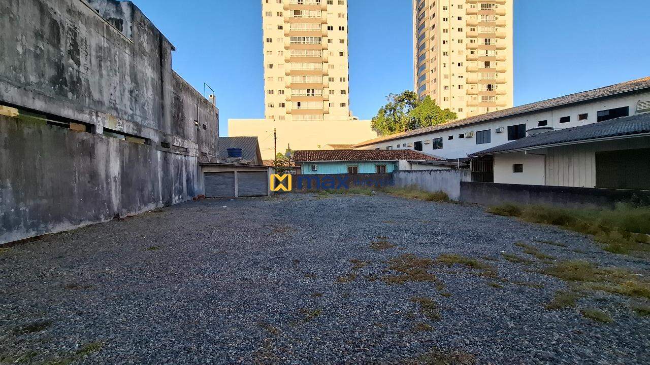 Terreno para aluguel no Centro: Terreno