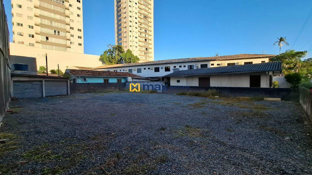 Terreno para aluguel no Centro: Terreno