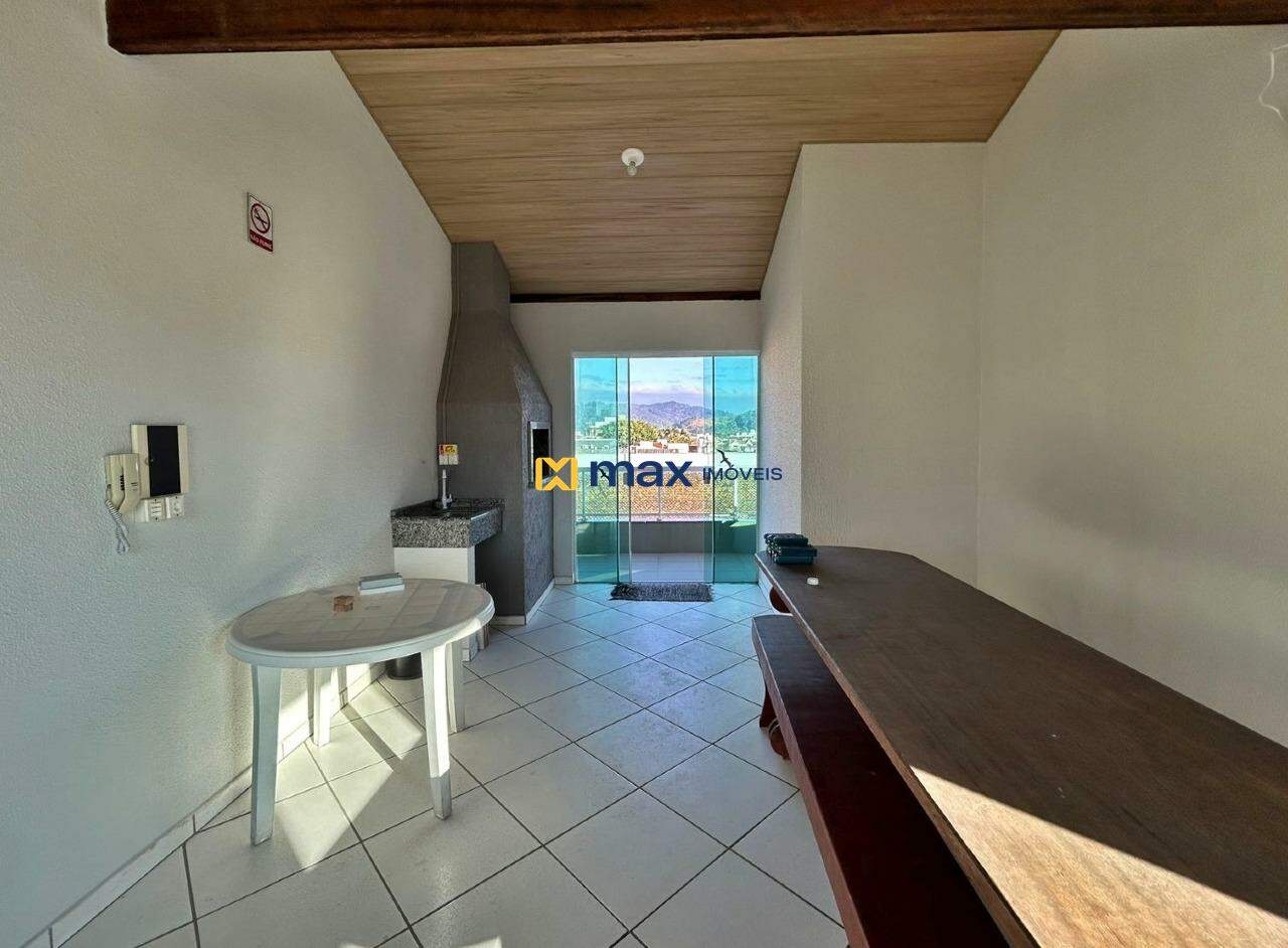 Apartamento à venda no Gravatá: Terraço com Salão de Festas