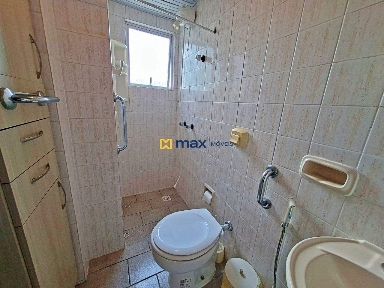 Apartamento para aluguel no Centro: Bwc Suíte