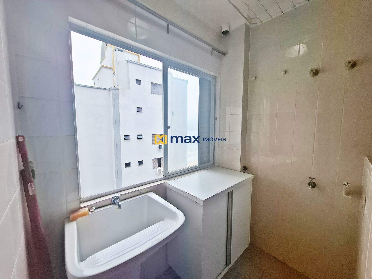 Apartamento para aluguel no Centro: Lavanderia