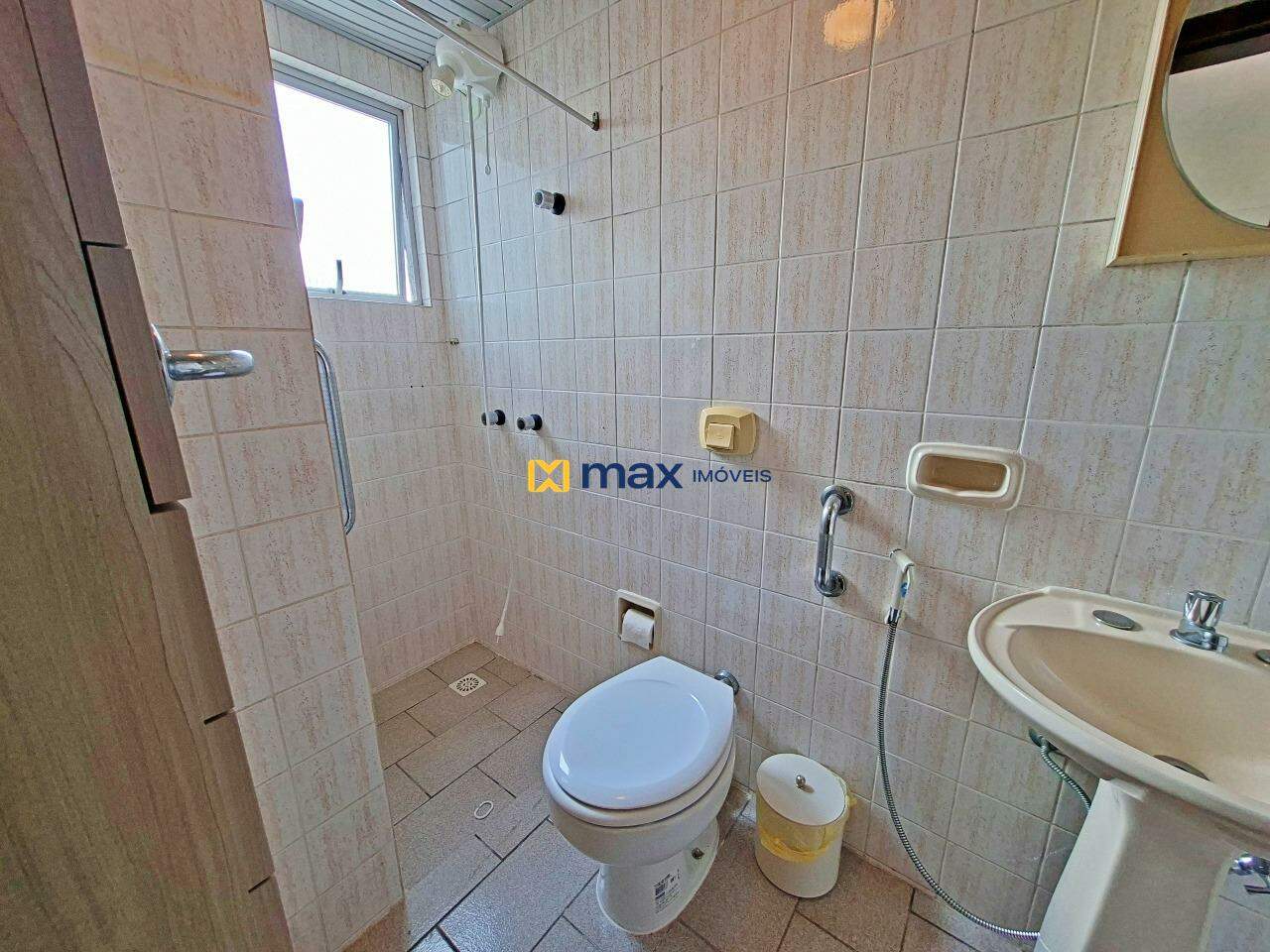 Apartamento para aluguel no Centro: Bwc Suíte
