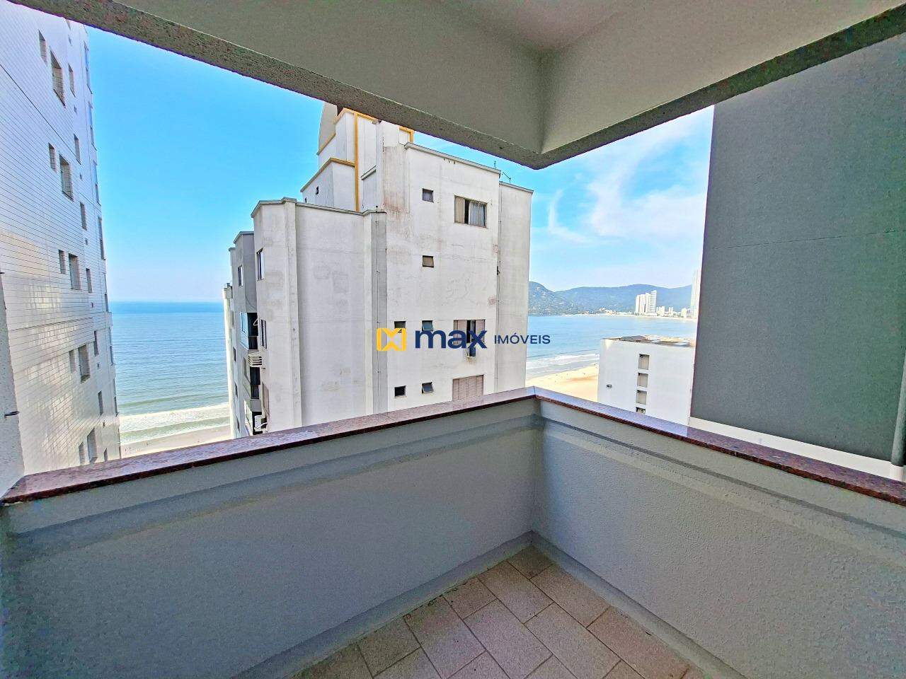 Apartamento para aluguel no Centro: Sacada Suíte