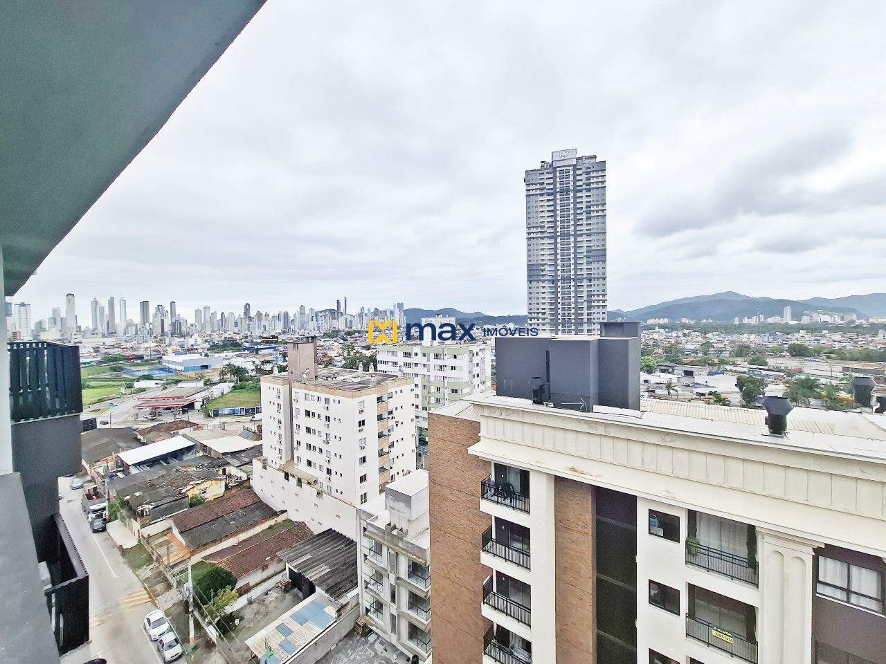 Apartamento à venda no Tabuleiro: Vista sacada