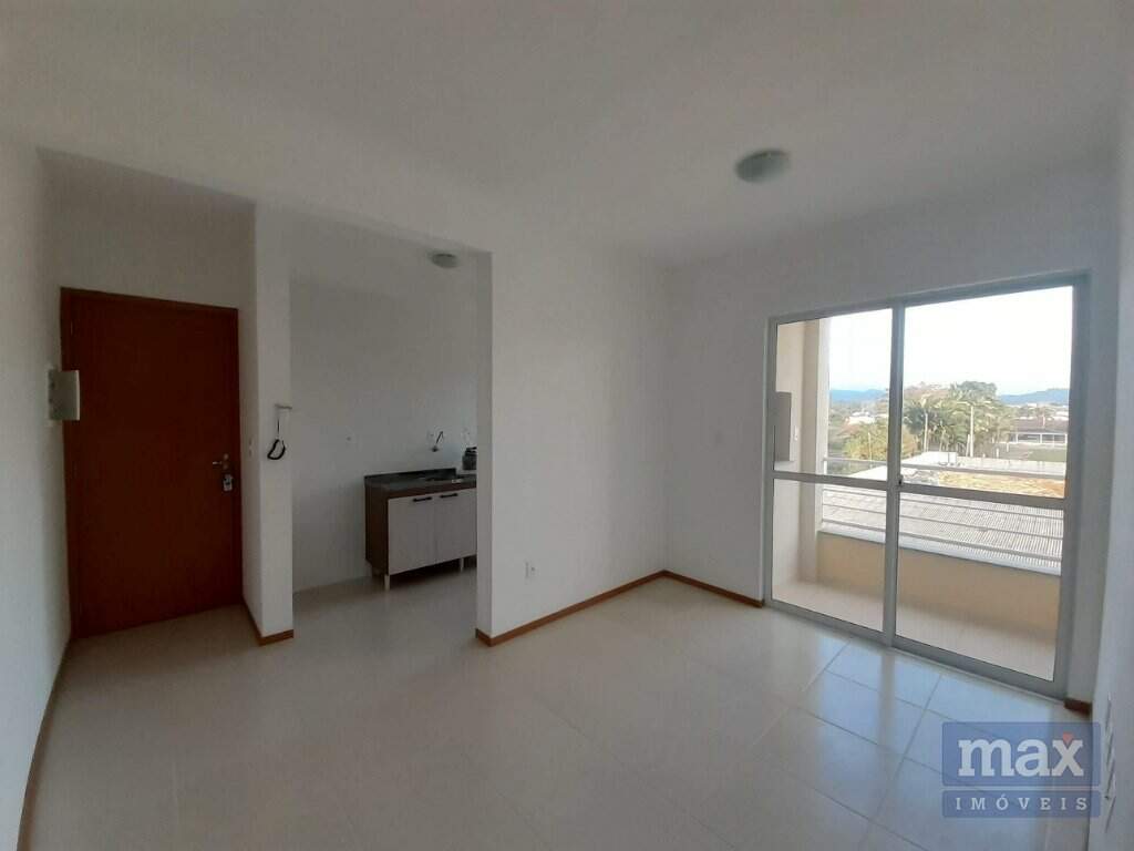 Apartamento à venda no Itaipava: Living integrado