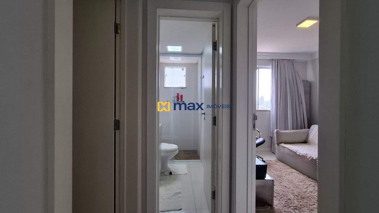 Apartamento à venda no São João: Corredor
