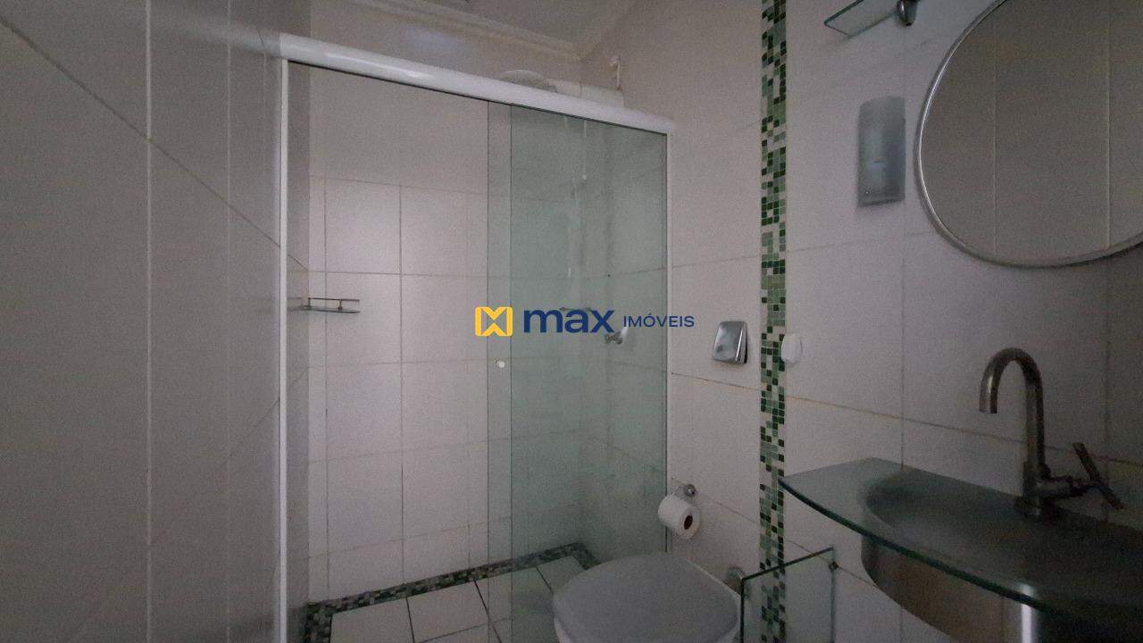 Casa Comercial para aluguel no São Vicente: Banheiro - Sala 1