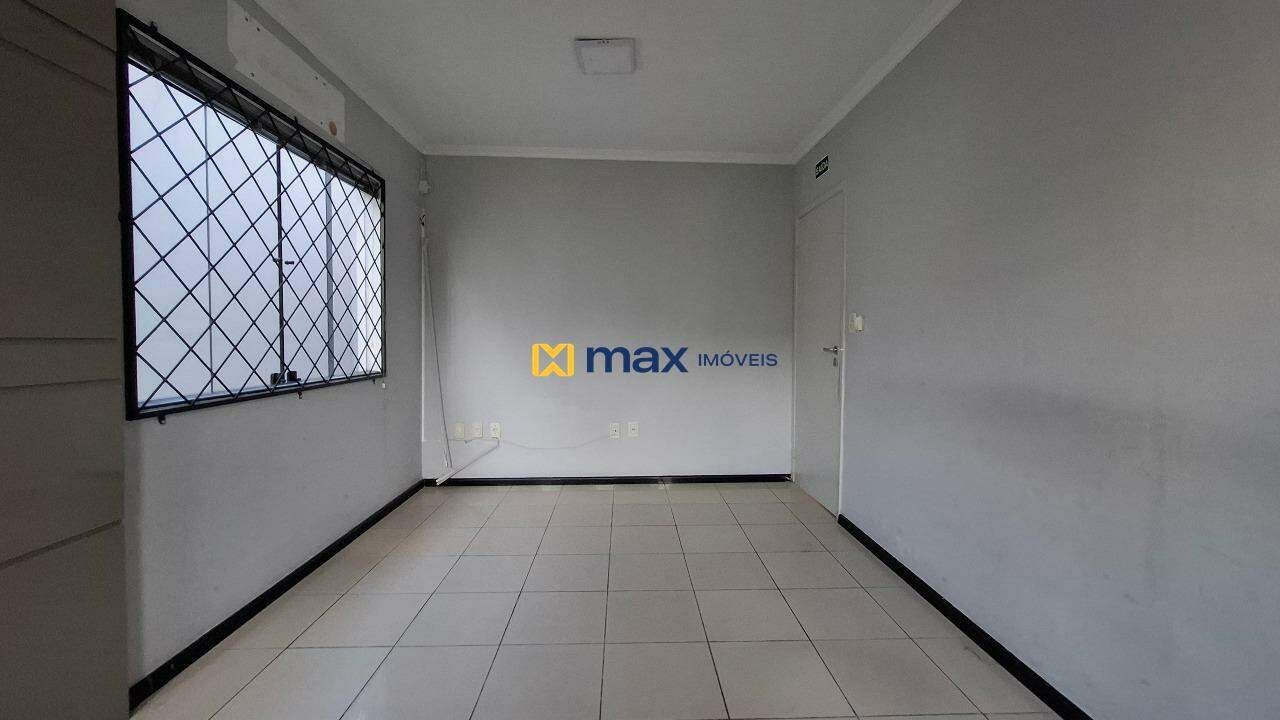 Casa Comercial para aluguel no São Vicente: Sala 2