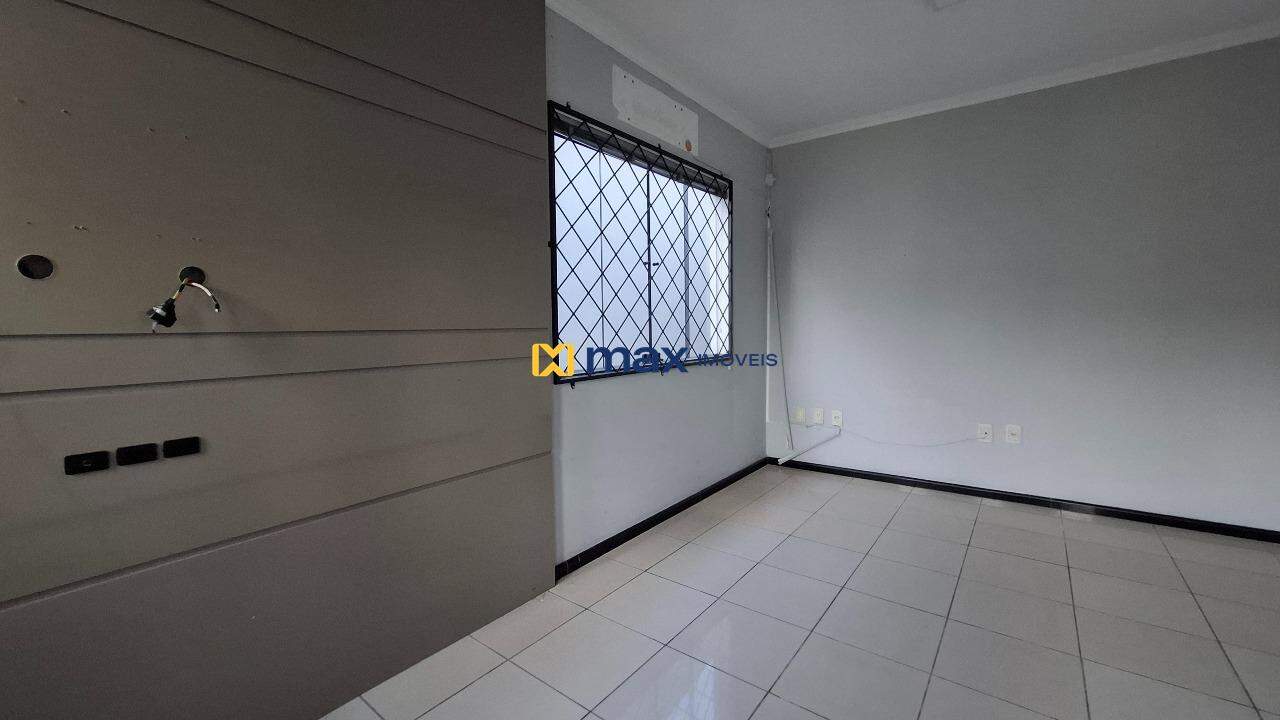 Casa Comercial para aluguel no São Vicente: Sala 2