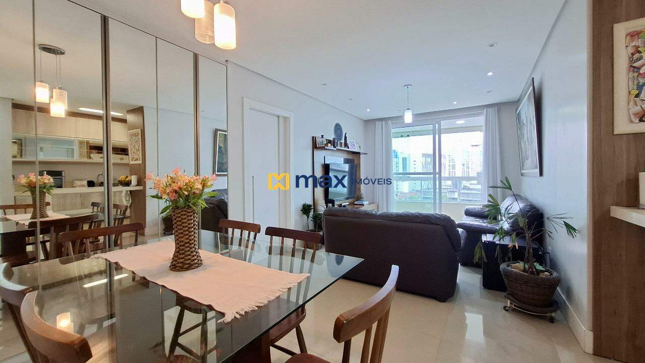 Apartamento à venda no Fazenda: Living integrado