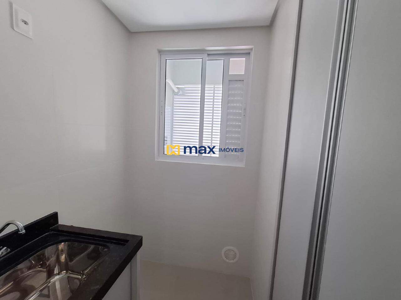 Apartamento para aluguel no São João: Lavanderia