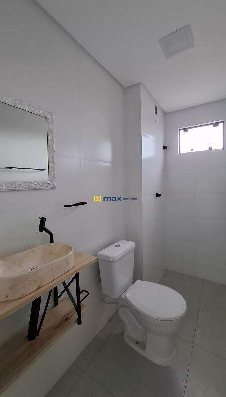 Apartamento para aluguel no Centro: Banheiro social
