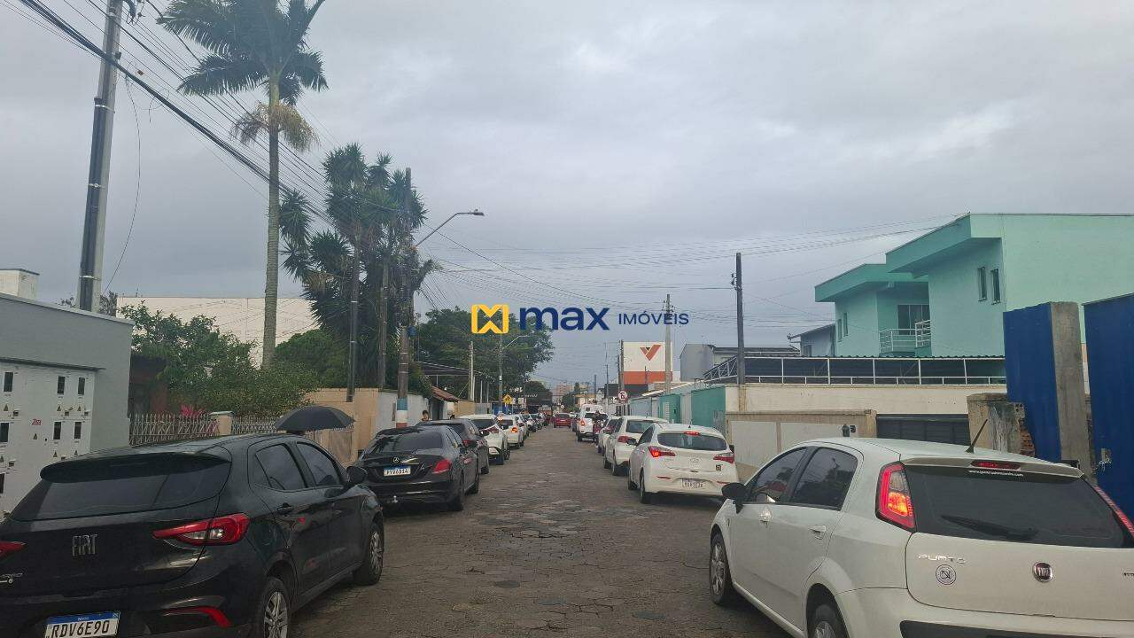 Apartamento para aluguel no Centro: Rua