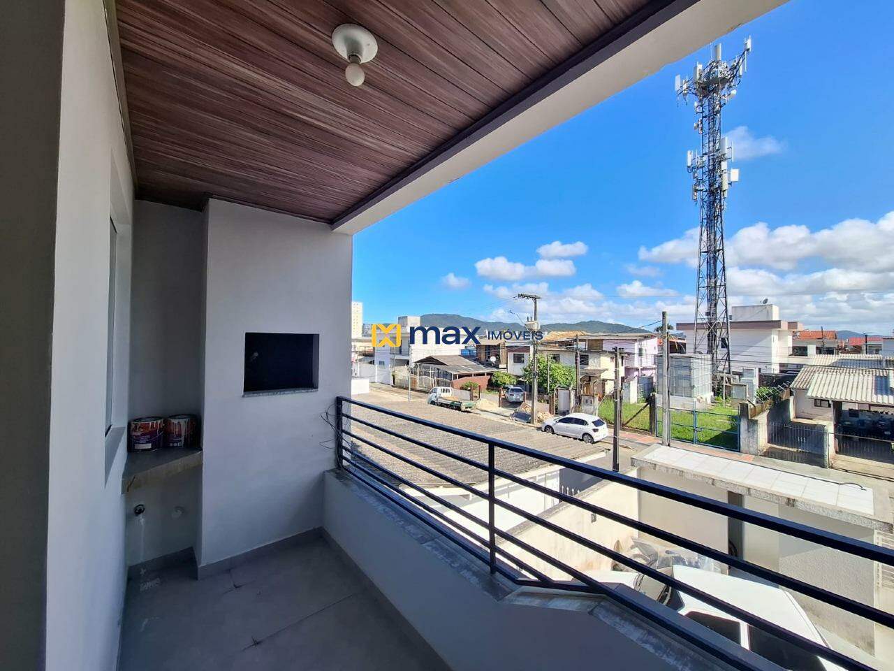 Apartamento para aluguel no São Vicente: Sacada