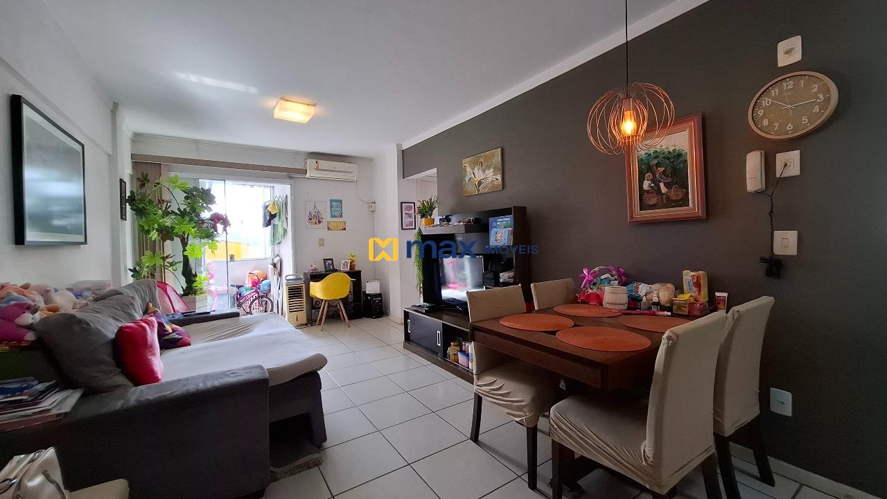 Apartamento à venda no São João: Living integrado