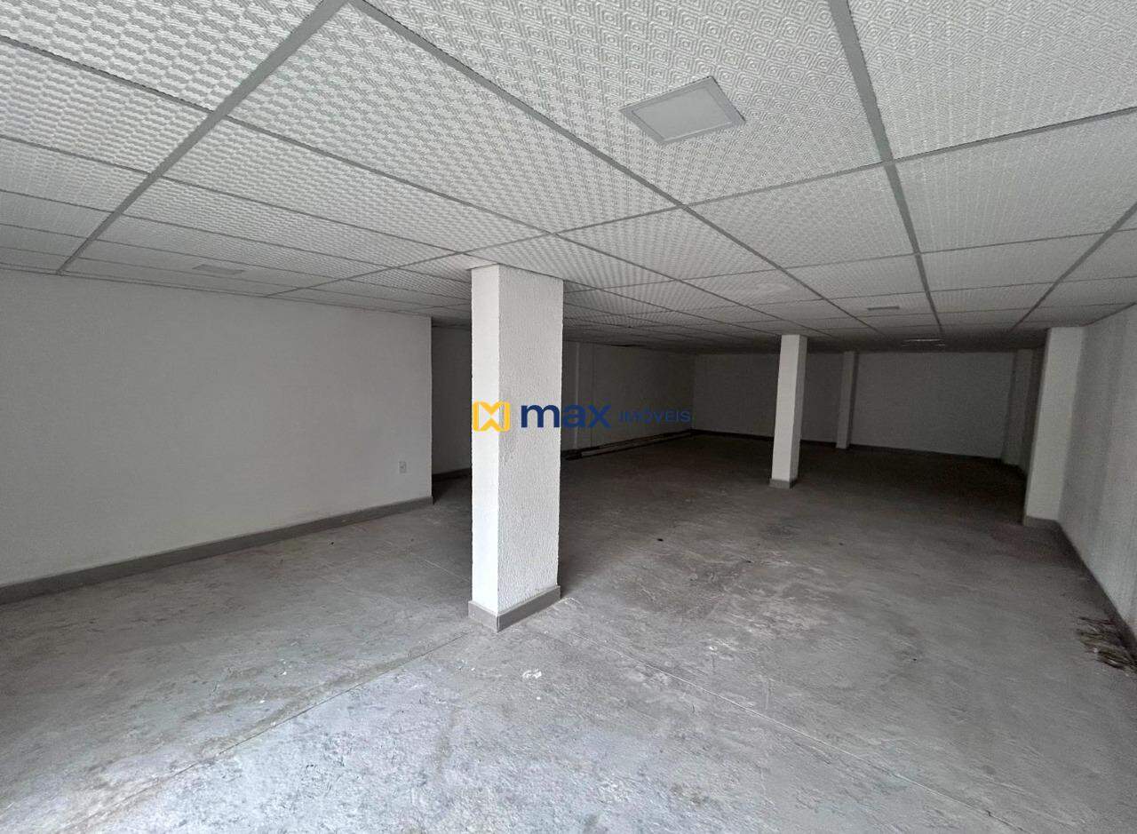 Casa à venda no Ariribá: Garagem