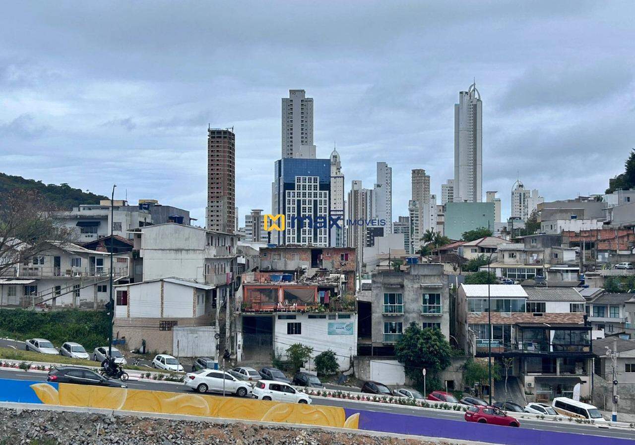 Casa à venda no Ariribá: Vista Terraço