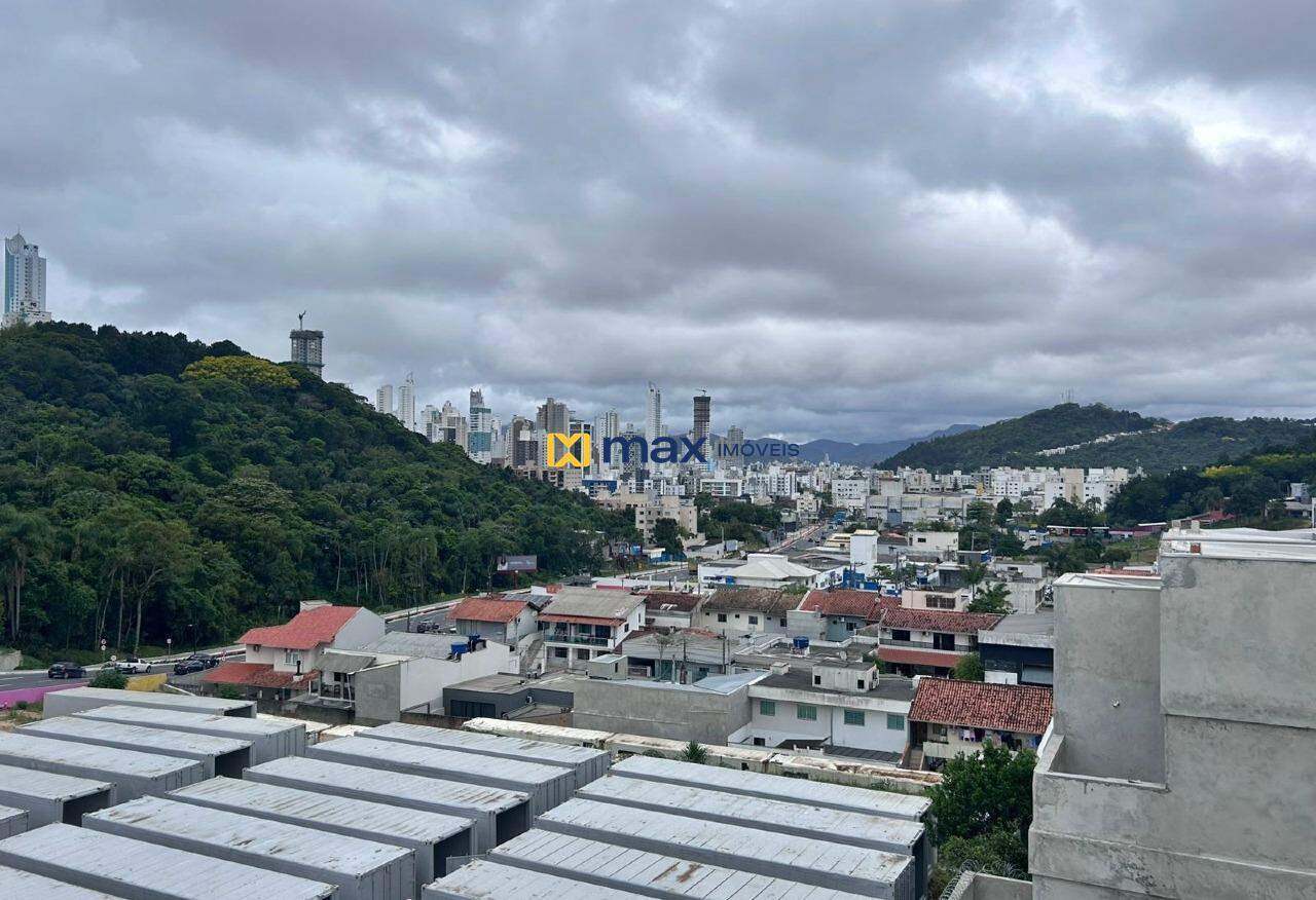 Casa à venda no Ariribá: Vista Terraço