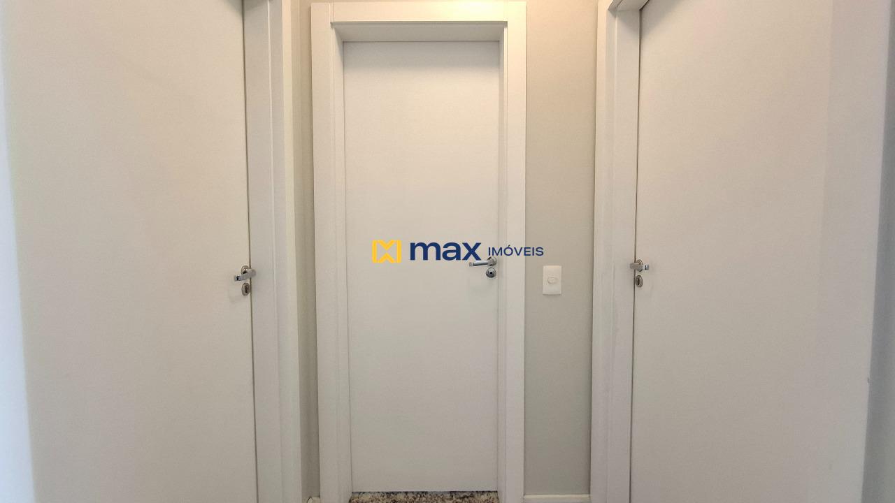 Apartamento à venda no São João: Corredor