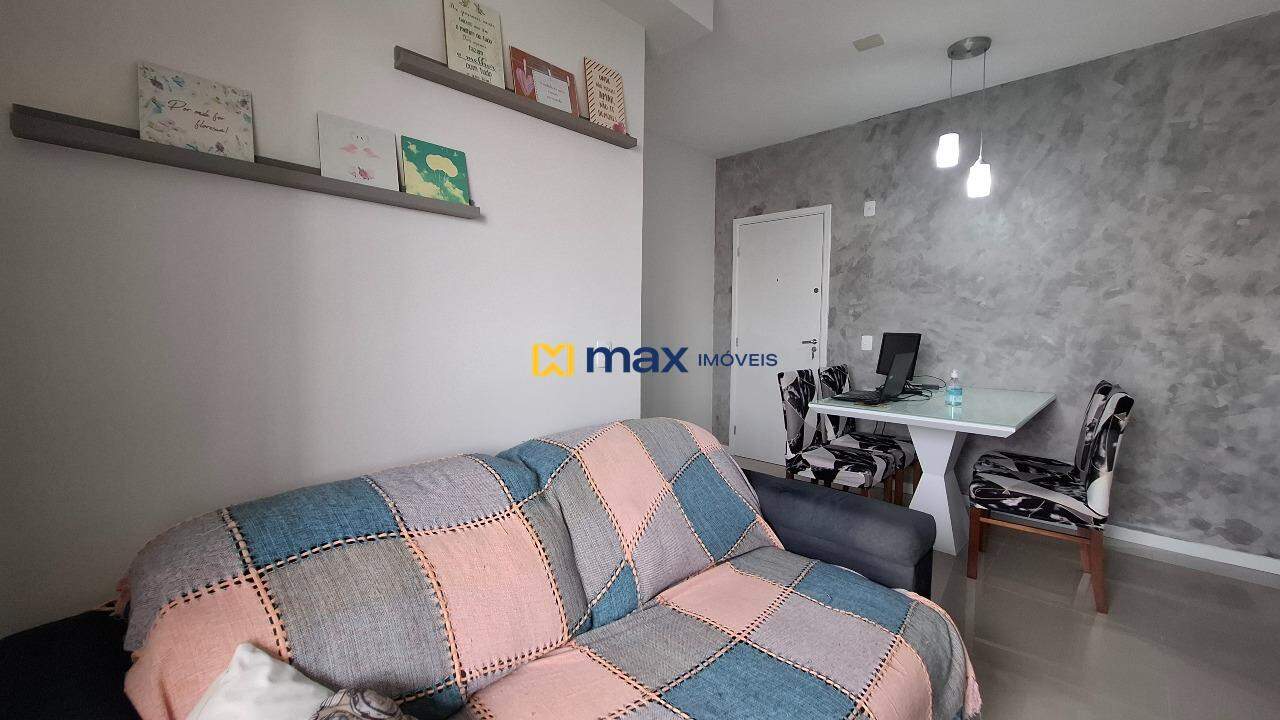 Apartamento à venda no São Vicente: Living integrado