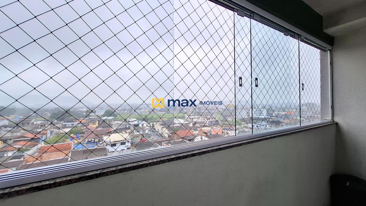 Apartamento à venda no Cidade Nova: Sacada com churrasqueira