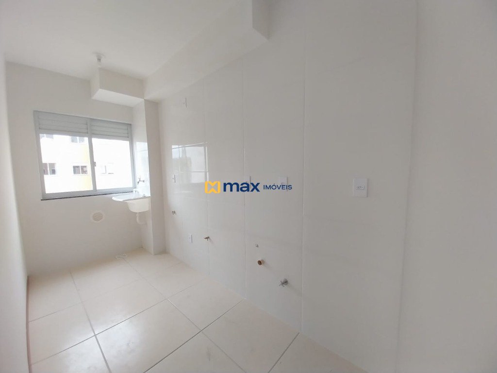 Apartamento à venda no Itaipava: Cozinha e área de serviço