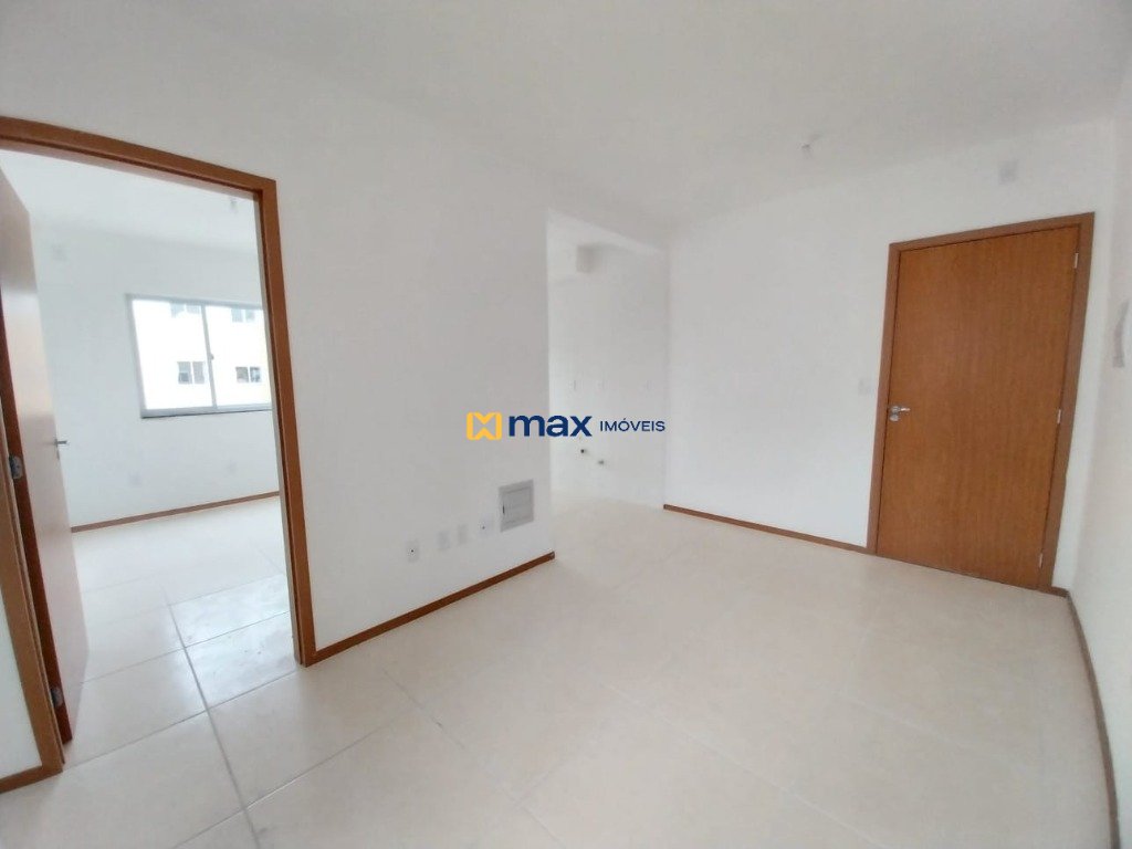Apartamento à venda no Itaipava: Sala de estar/jantar