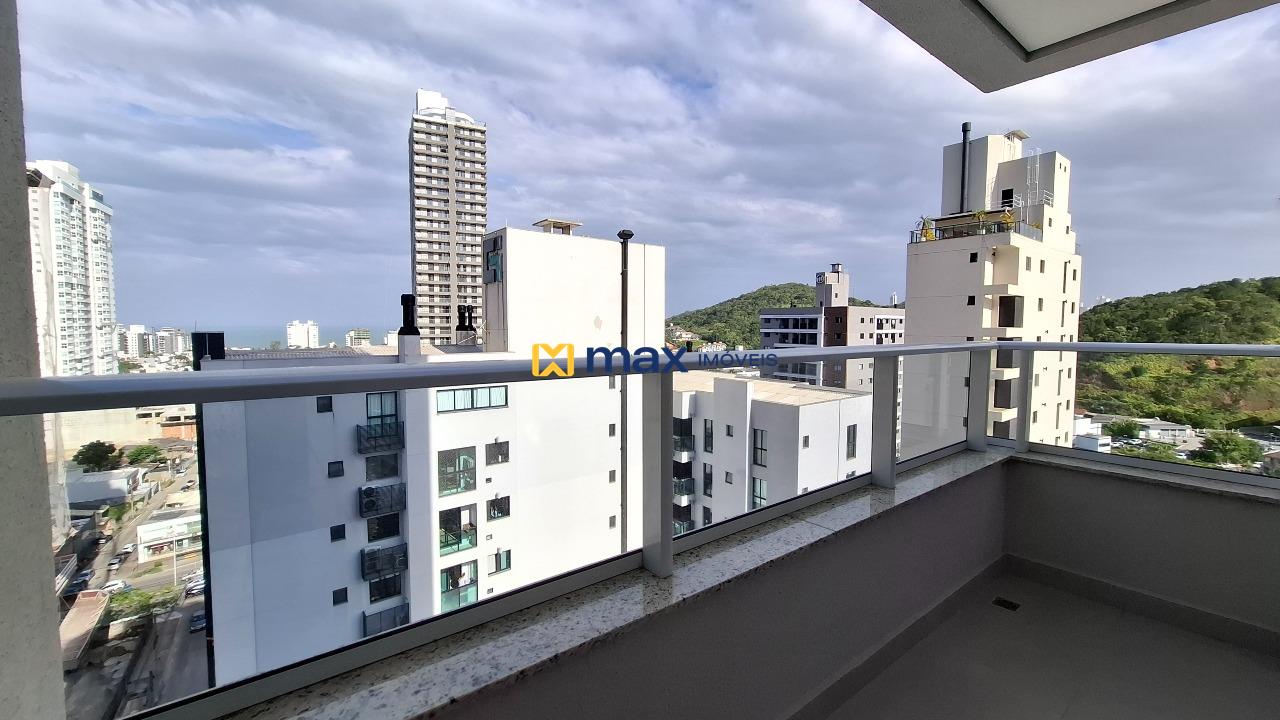 Apartamento à venda no Praia Brava: Sacada com churrasqueira