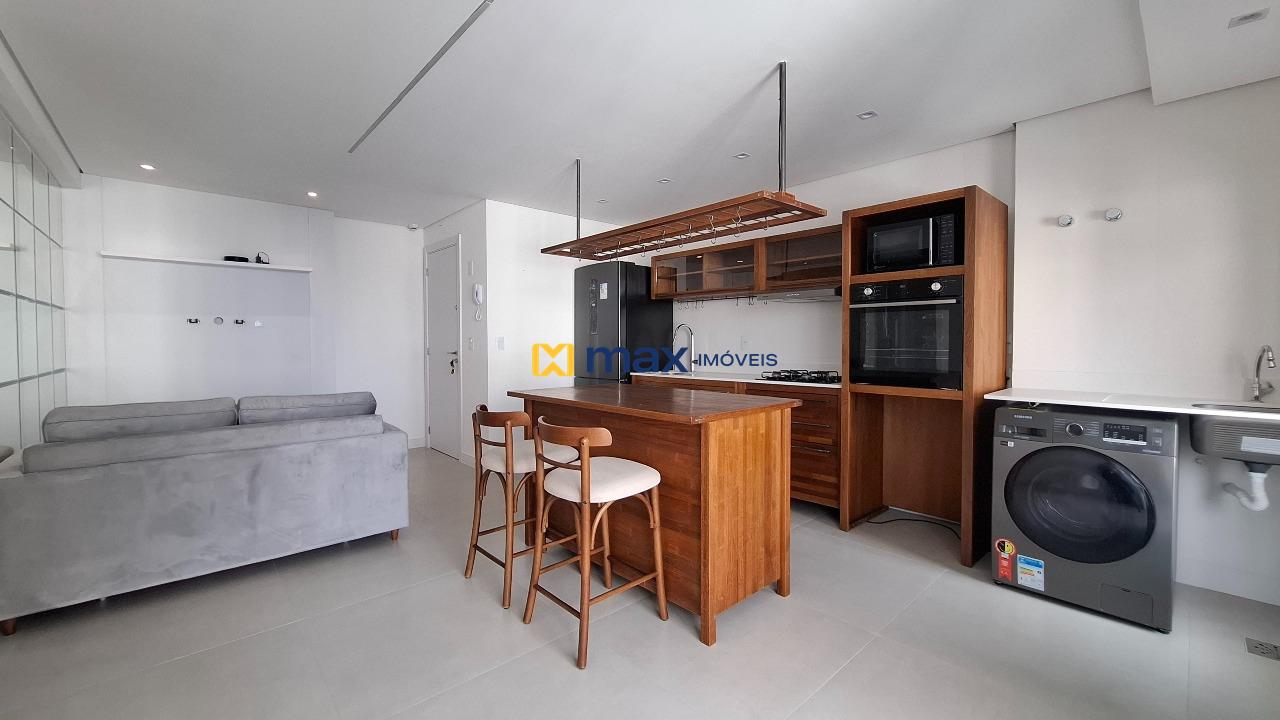 Apartamento à venda no Praia Brava: Living integrado