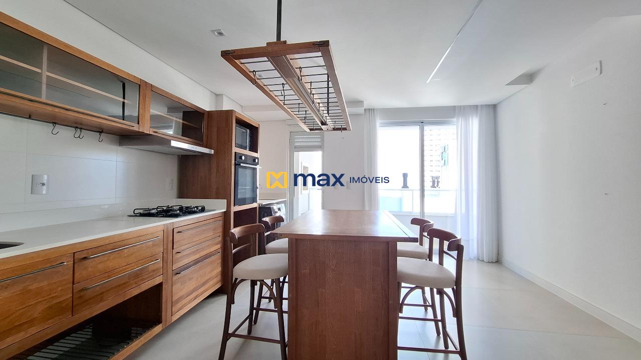 Apartamento à venda no Praia Brava: Cozinha