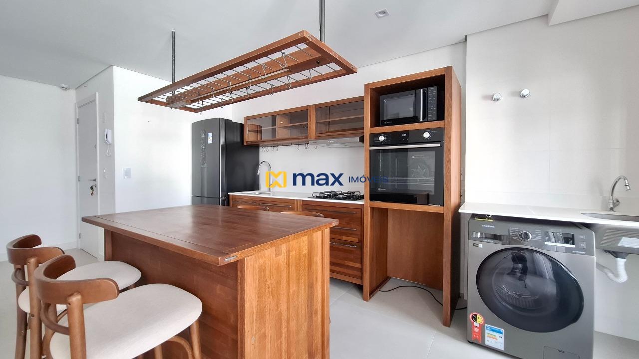 Apartamento à venda no Praia Brava: Living integrado