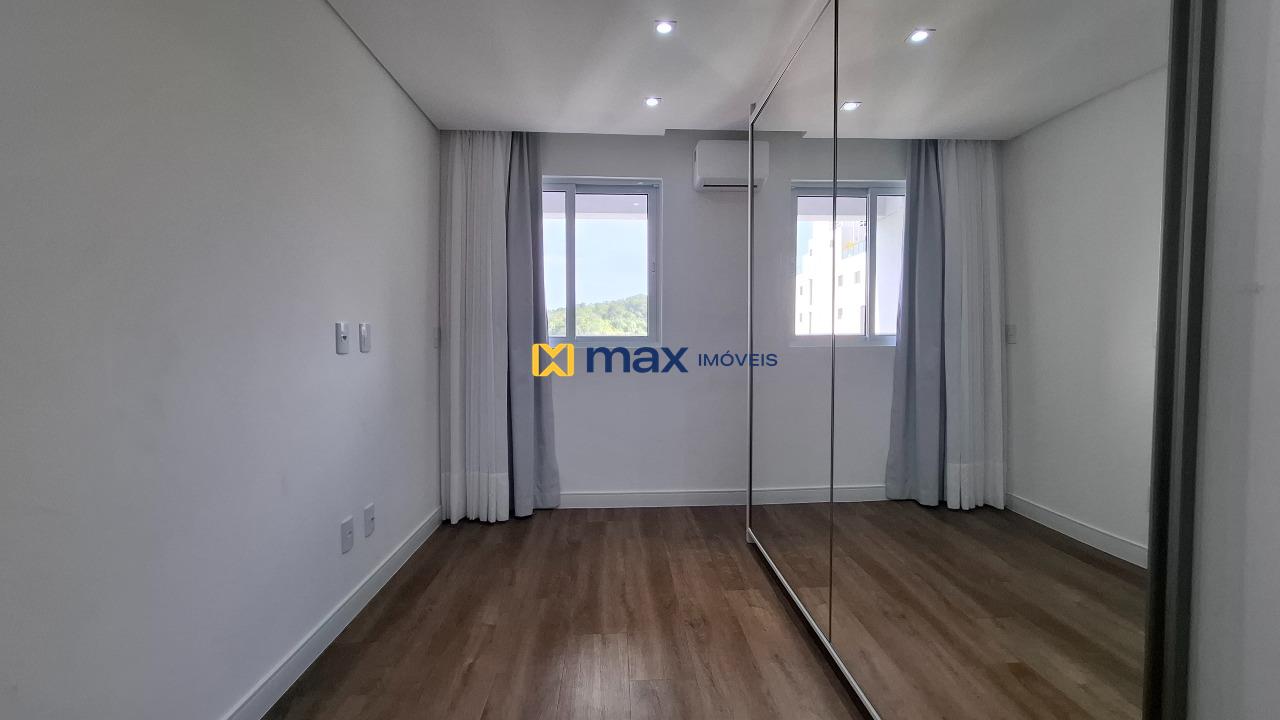 Apartamento à venda no Praia Brava: Dormitório
