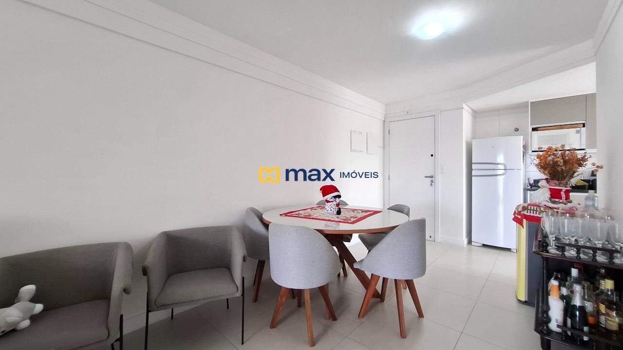 Apartamento à venda no Centro: Living integrado