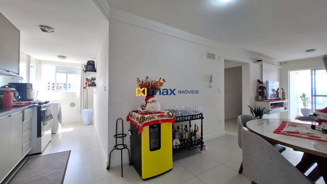 Apartamento à venda no Centro: Living integrado